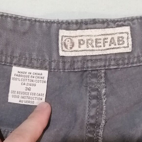 Men's Prefab Cargo Shorts, Size 36 - Picture 2 of 4